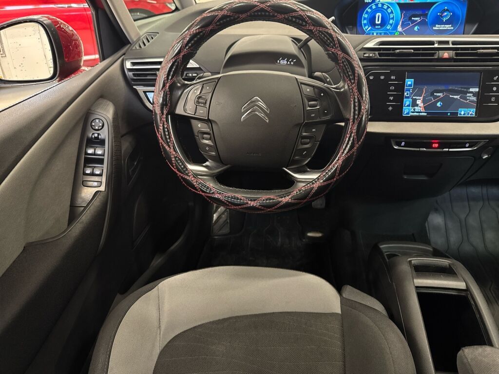 Citroen C4 Picasso 2015 Punainen