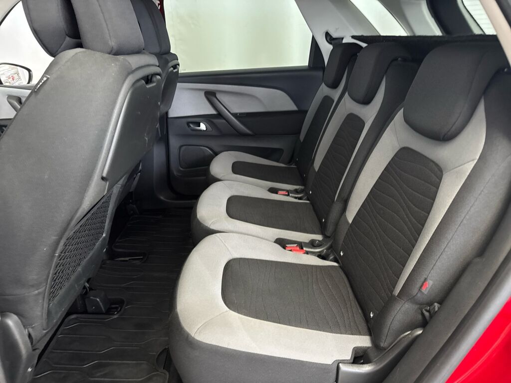 Citroen C4 Picasso 2015 Punainen