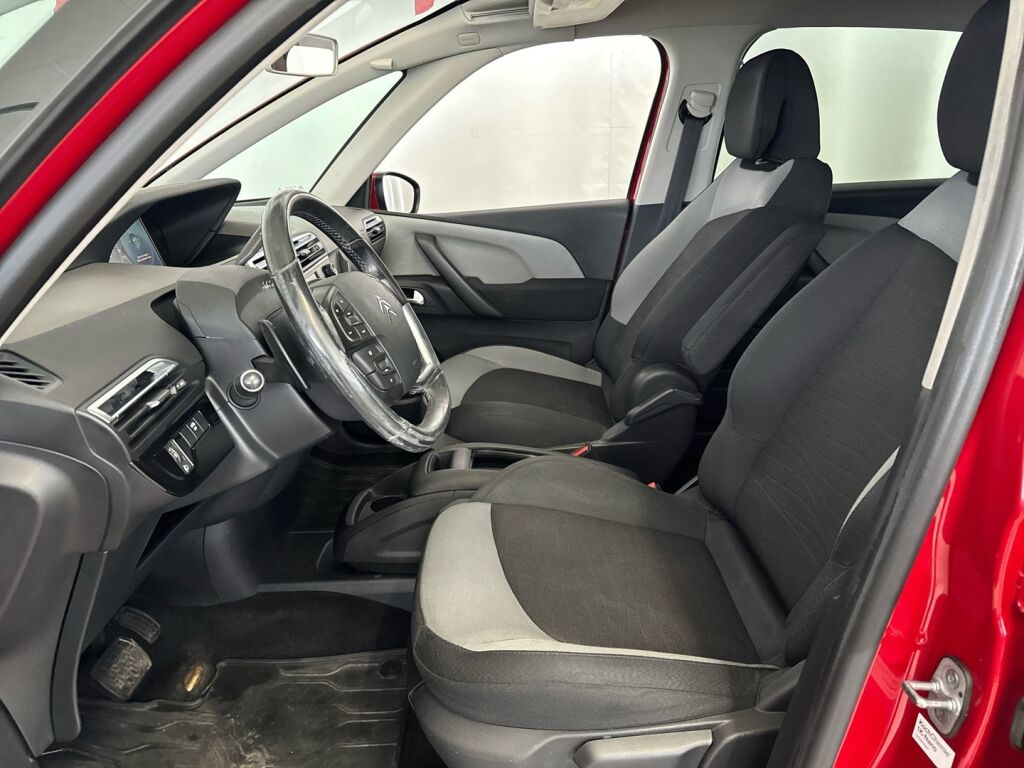 Citroen C4 Picasso 2015 Punainen