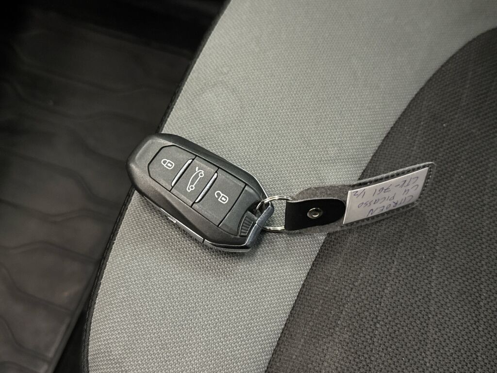 Citroen C4 Picasso 2015 Punainen