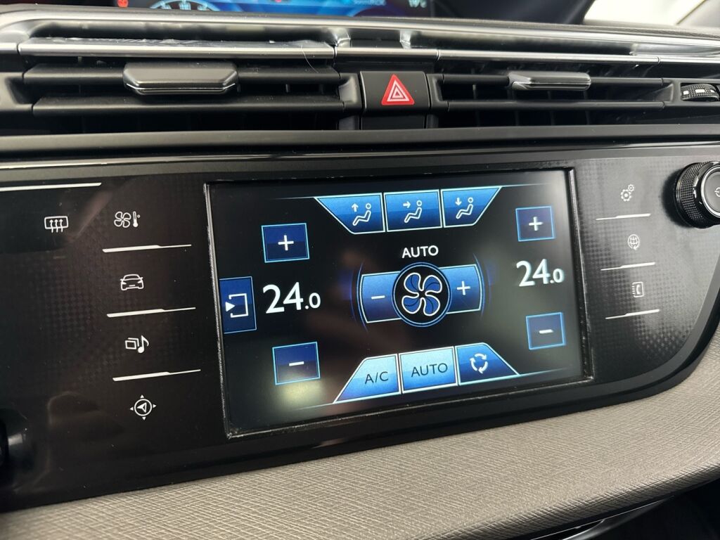 Citroen C4 Picasso 2015 Punainen