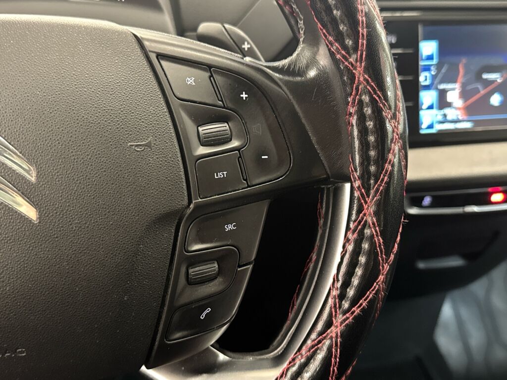 Citroen C4 Picasso 2015 Punainen