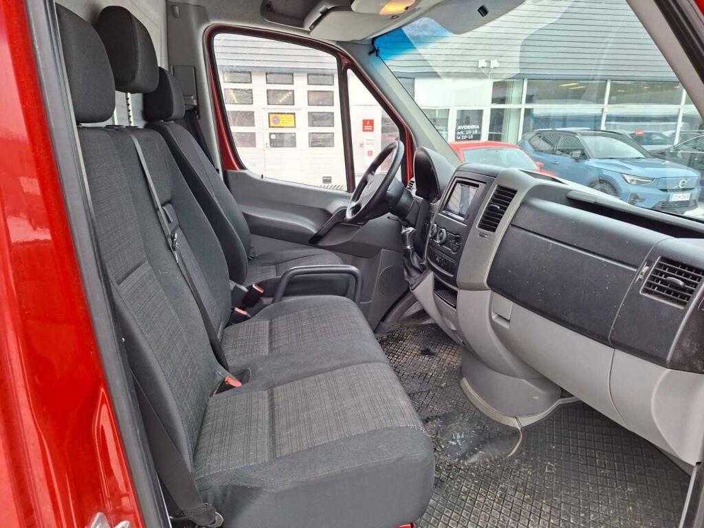 Mercedes-Benz Sprinter 2015 Punainen