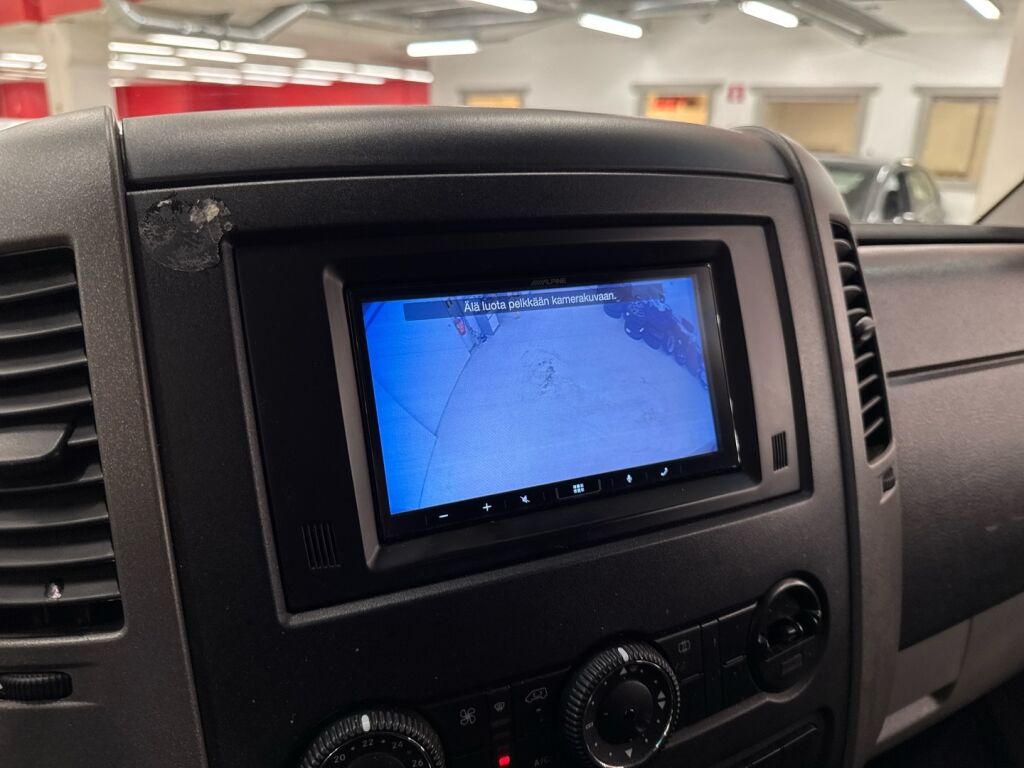 Mercedes-Benz Sprinter 2015 Punainen