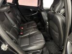 Volvo V40 2015 Musta