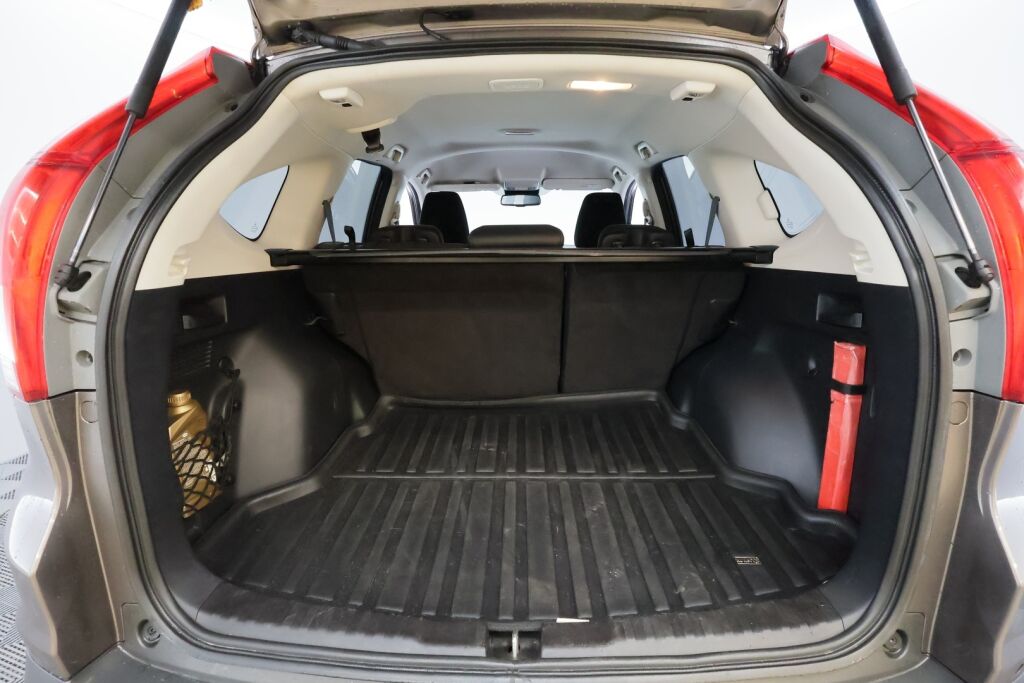 Honda CR-V 2015 Ruskea (beige)