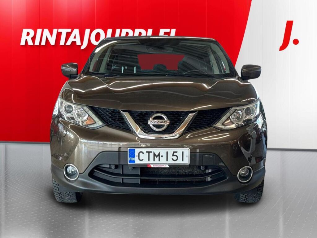 Nissan Qashqai 2015 Ruskea (beige)