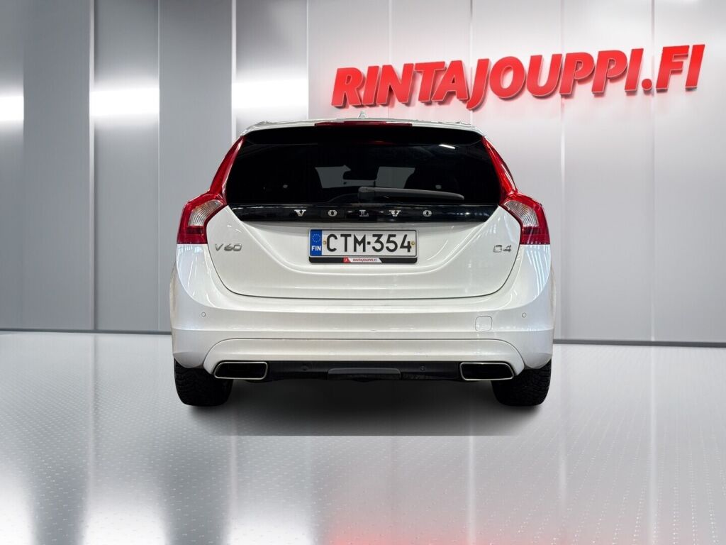 Volvo V60 2015 Valkoinen