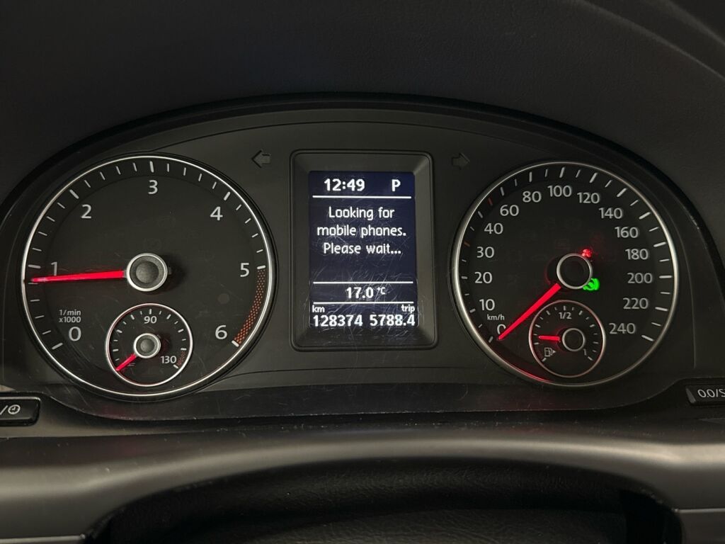 Volkswagen Touran 2015 Harmaa