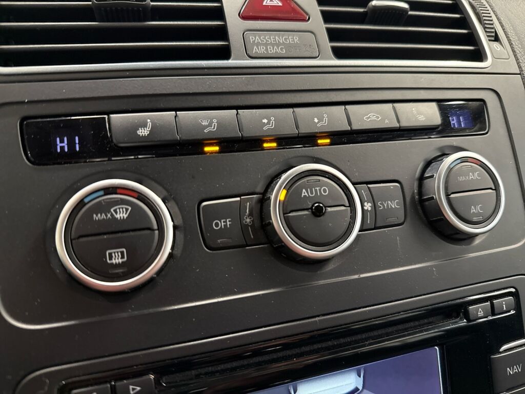 Volkswagen Touran 2015 Harmaa