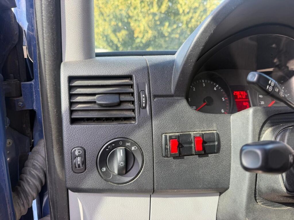 Volkswagen Crafter 2012 Sininen