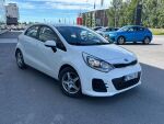 Kia Rio 2015 Valkoinen