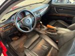 BMW 325 2007 Punainen