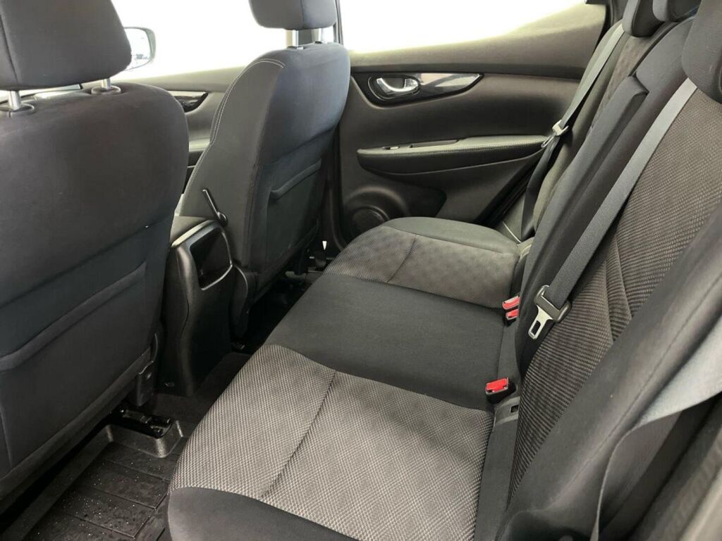 Nissan Qashqai 2015 Violetti