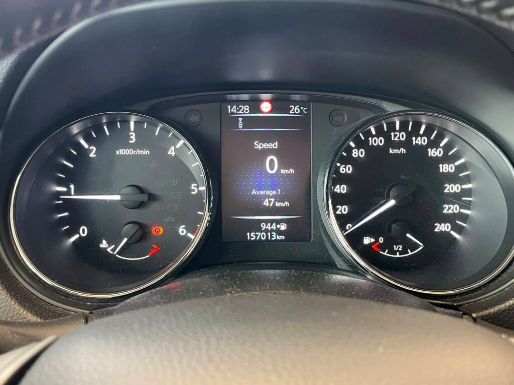 Nissan Qashqai 2015 Violetti