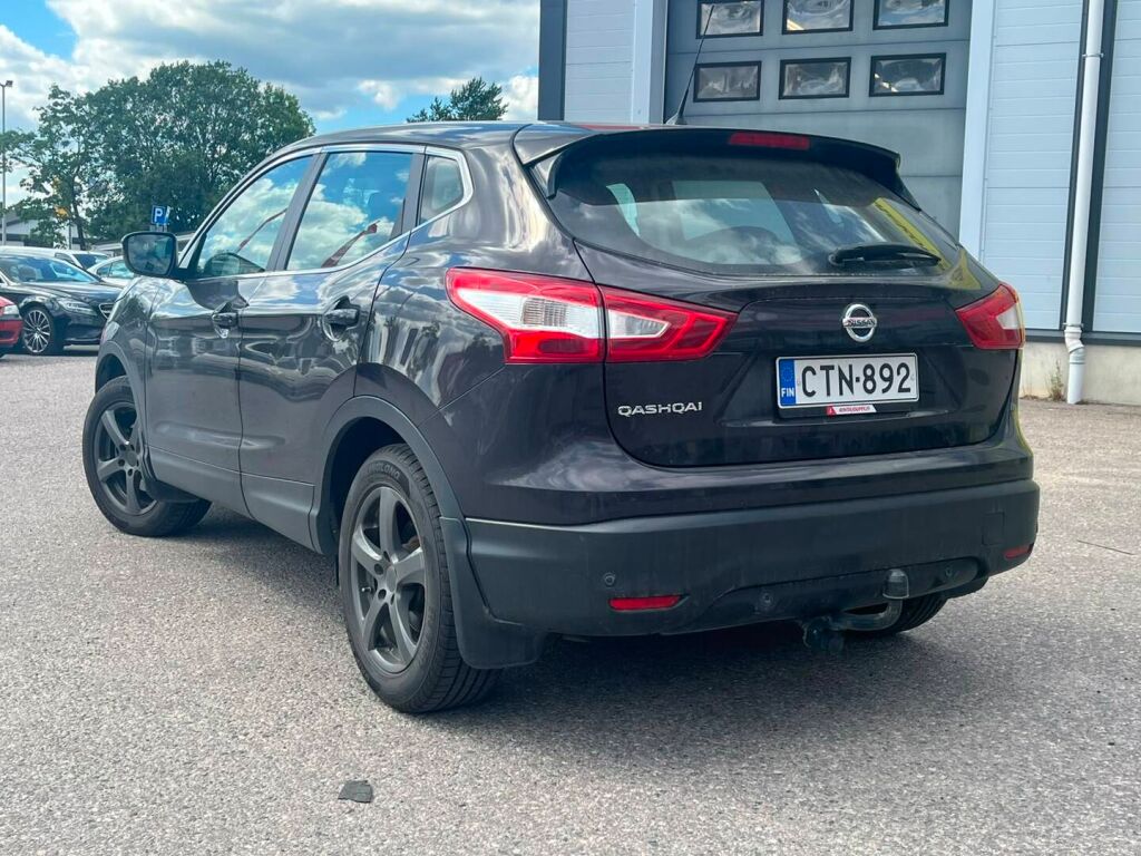 Nissan Qashqai 2015 Violetti