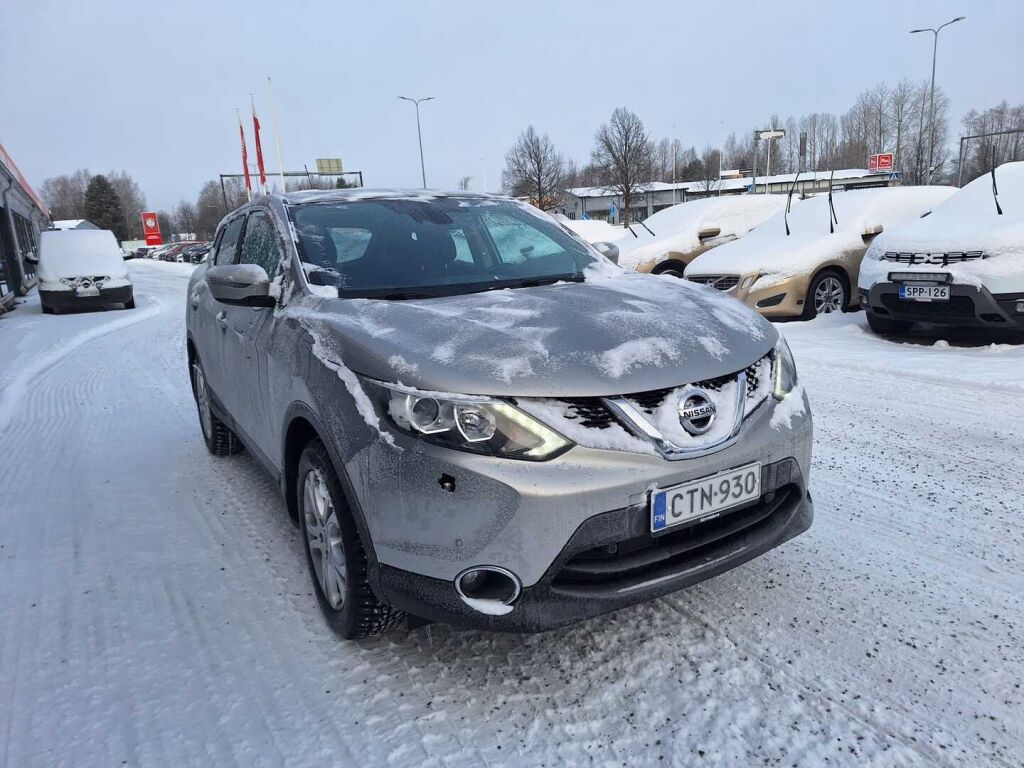 Nissan Qashqai 2015 Hopea