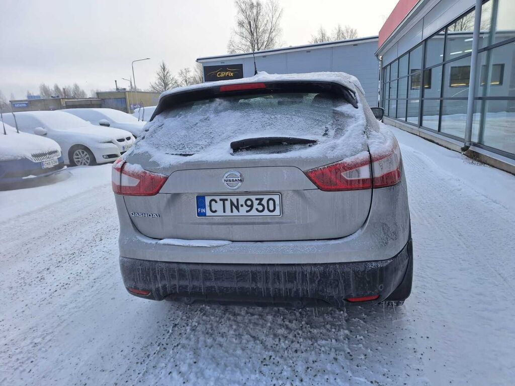 Nissan Qashqai 2015 Hopea