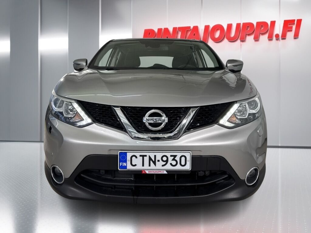 Nissan Qashqai 2015 Hopea