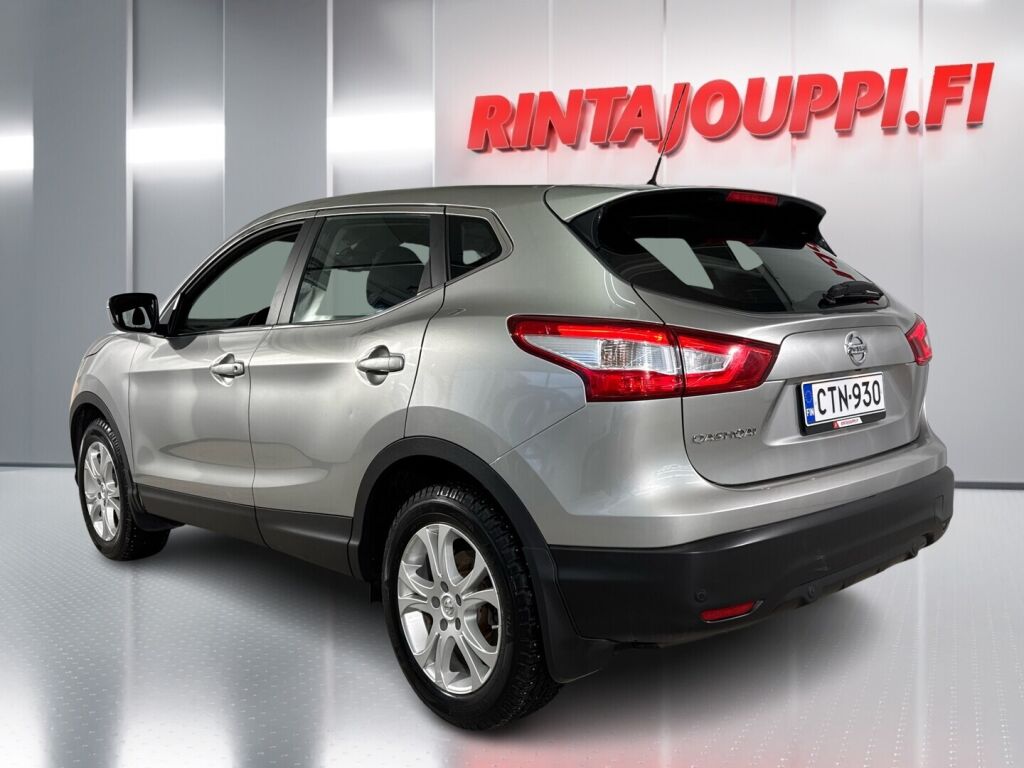 Nissan Qashqai 2015 Hopea