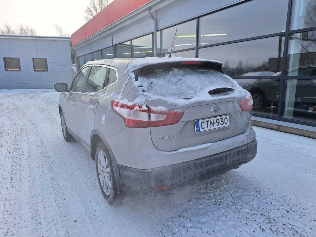 Nissan Qashqai 2015 Hopea