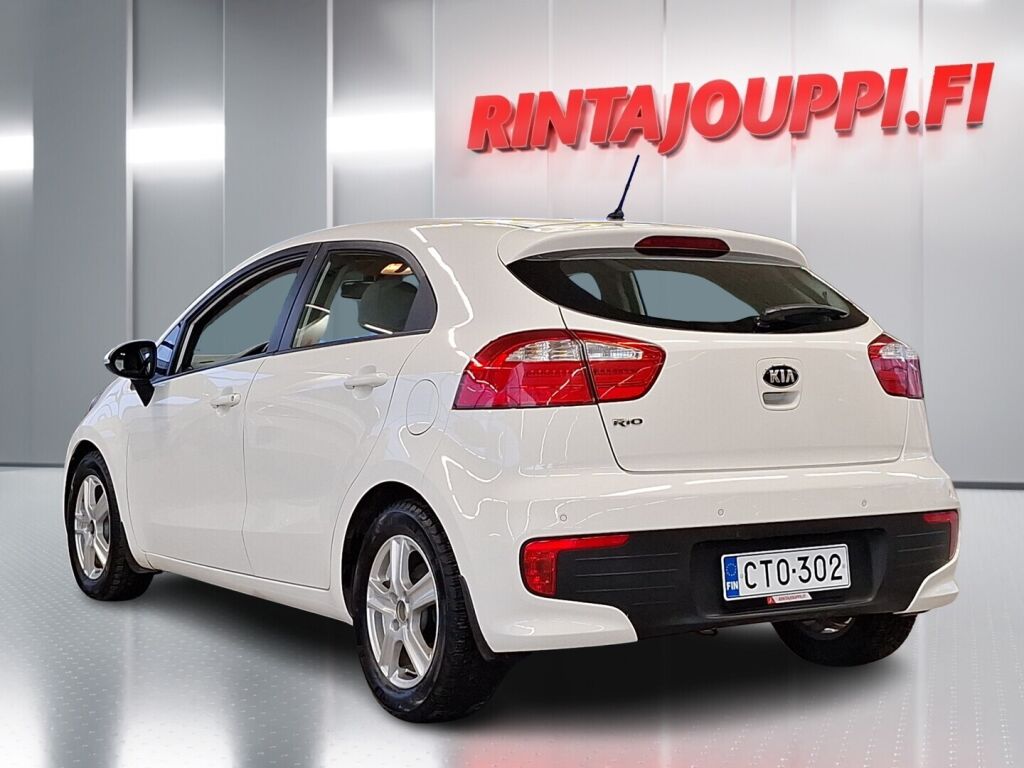 Kia Rio 2015 Valkoinen