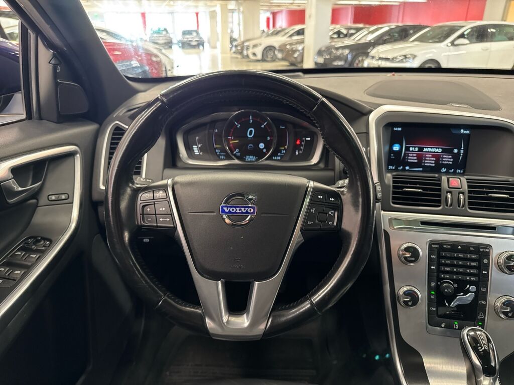 Volvo XC60 2015 Sininen