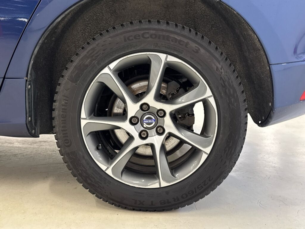 Volvo XC60 2015 Sininen