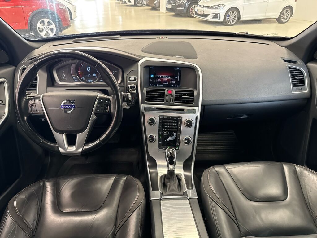 Volvo XC60 2015 Sininen