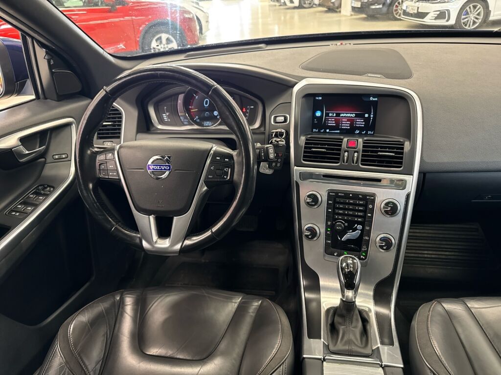 Volvo XC60 2015 Sininen