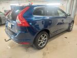 Volvo XC60 2015 Sininen