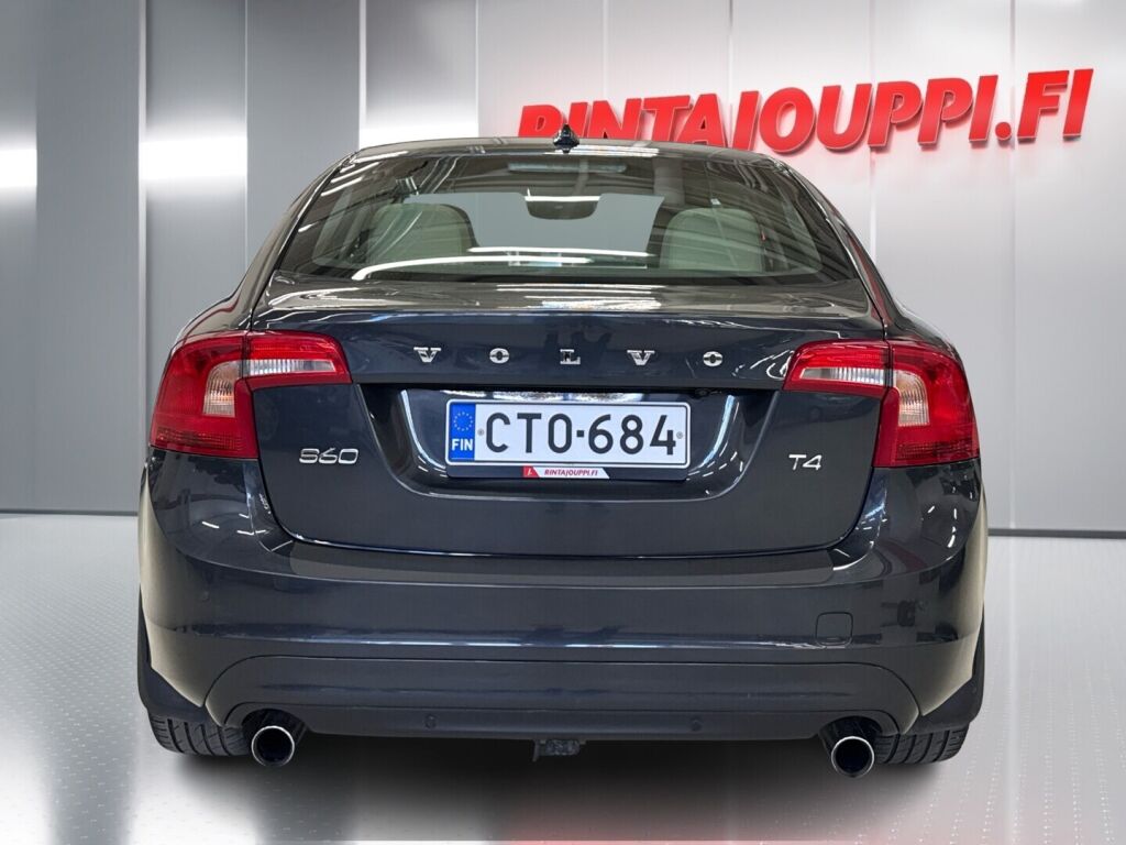 Volvo S60 2015 Harmaa