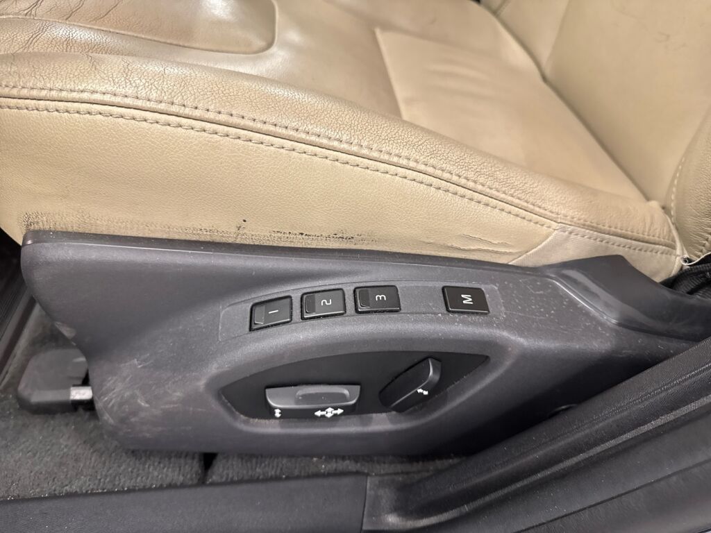 Volvo S60 2015 Harmaa