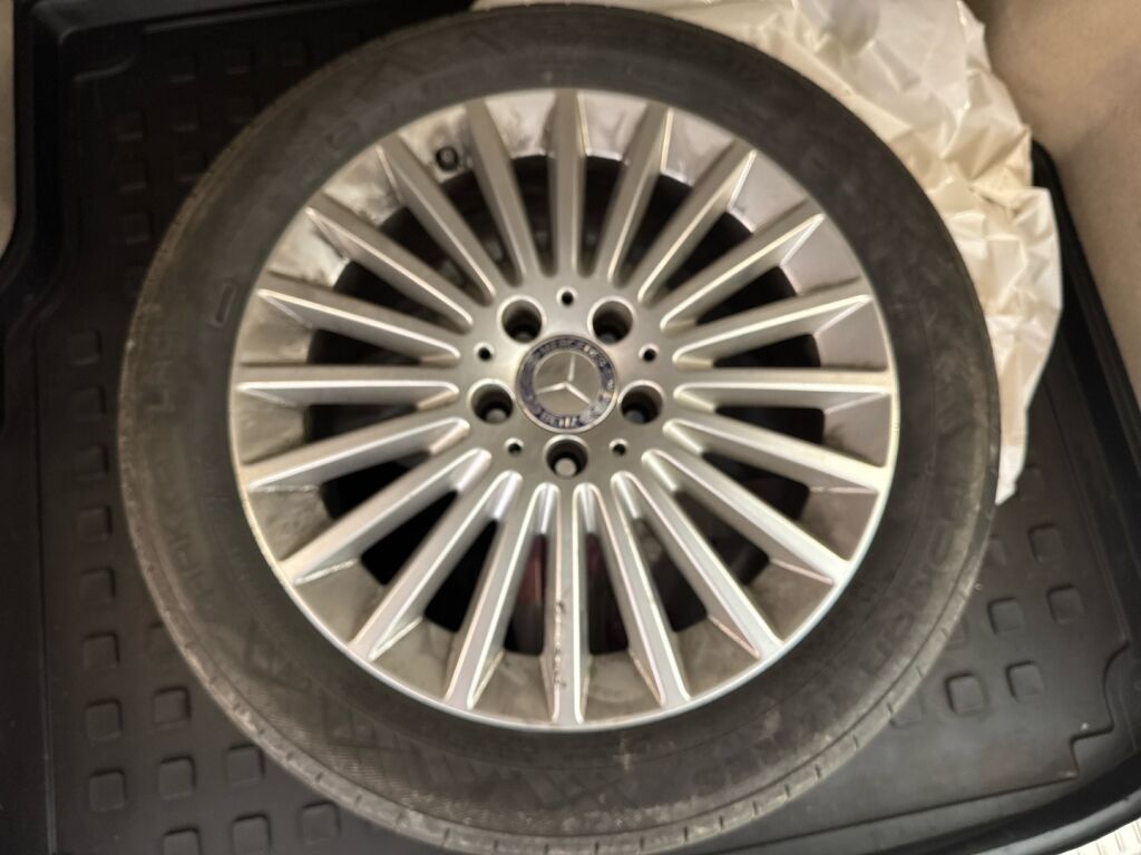 Mercedes-Benz C 2015 Valkoinen