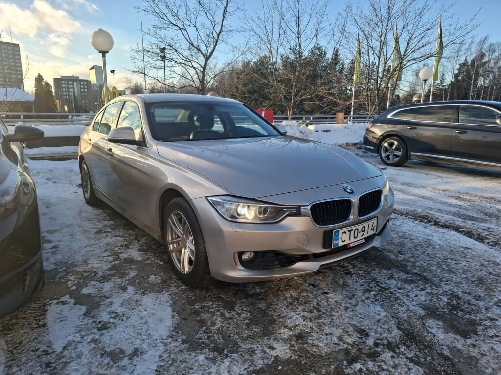 BMW 320 2015 Harmaa
