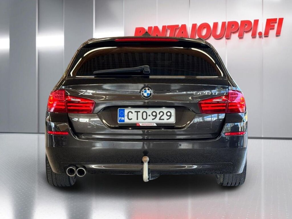 BMW 520 2015 Ruskea (beige)