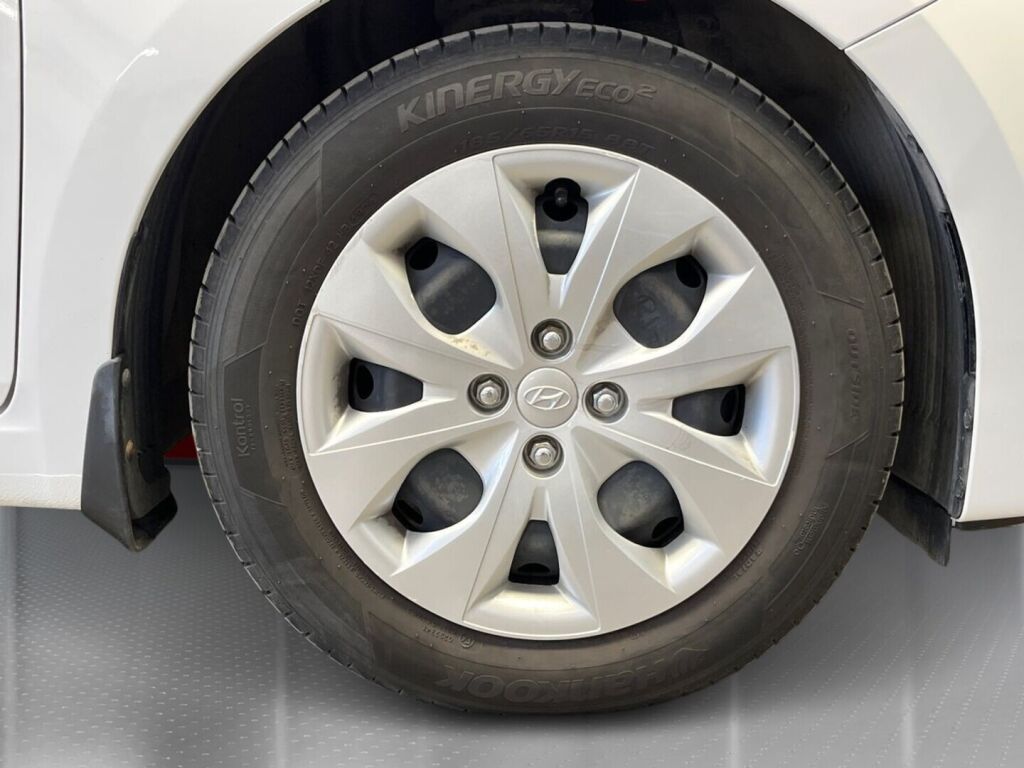Hyundai i20 Hatchback 2019 Valkoinen