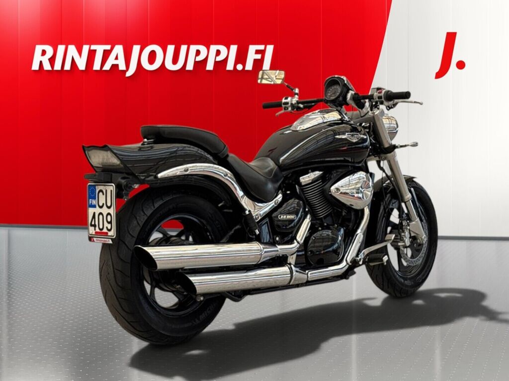 Suzuki Intruder 2005 Musta