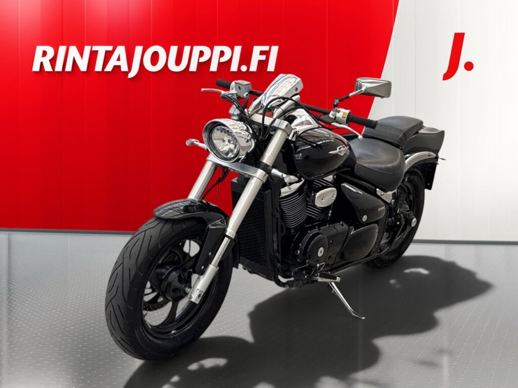 Suzuki Intruder 2005 Musta
