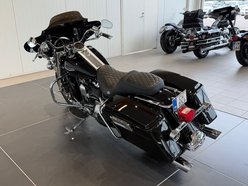 Harley-davidson TOURING 2005 Musta
