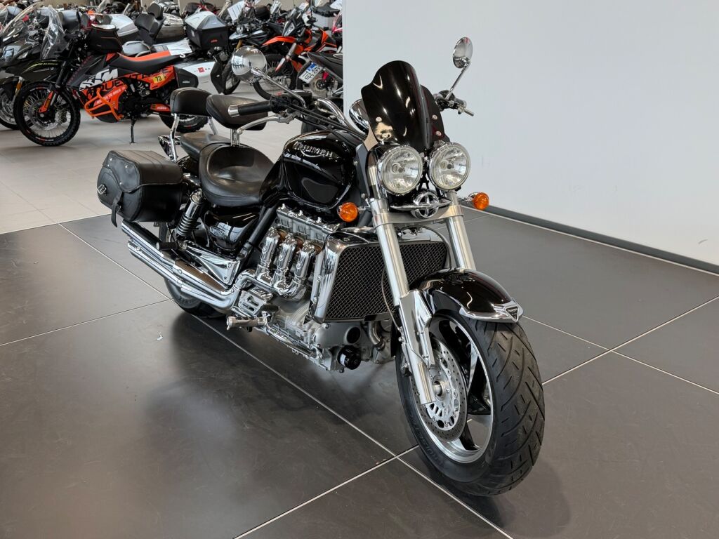 Triumph ROCKET III 2004 Musta