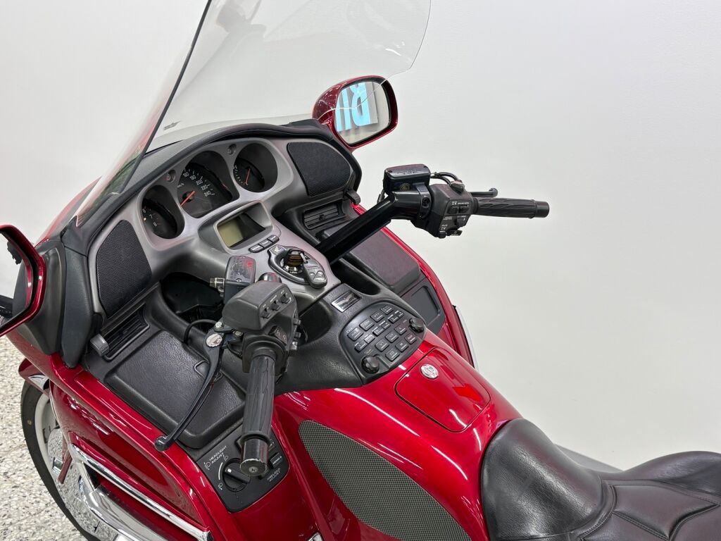 Honda GL 2004 