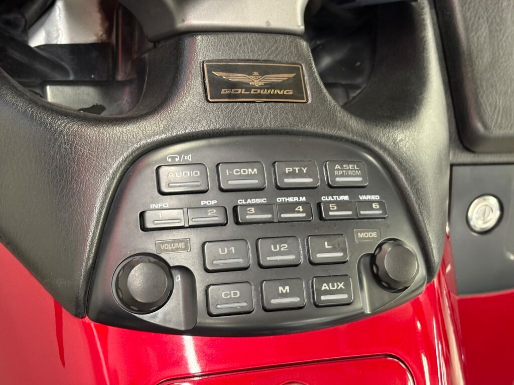 Honda GL 2004 