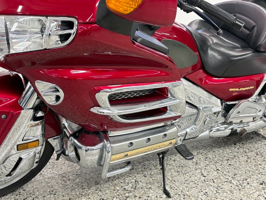 Honda GL 2004 