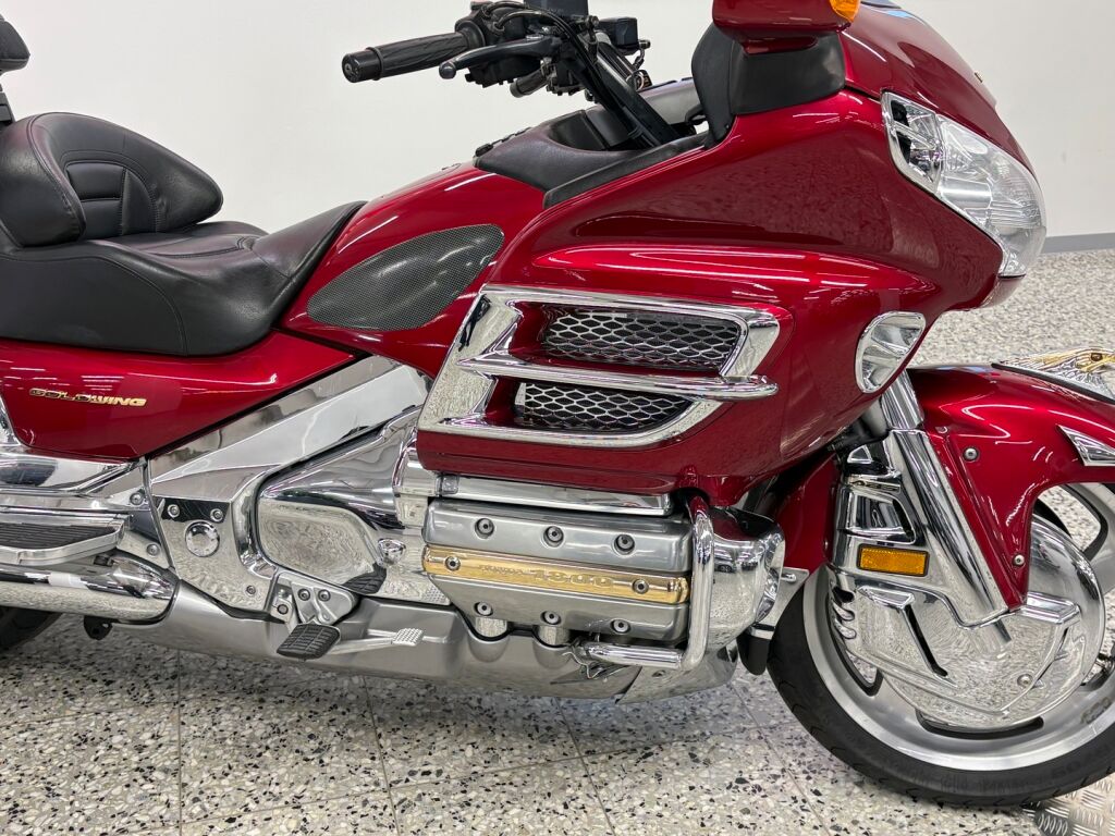 Honda GL 2004 