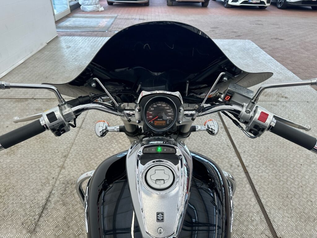 Suzuki VZ 2005 Harmaa