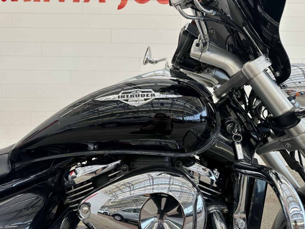 Suzuki VZ 2005 Harmaa