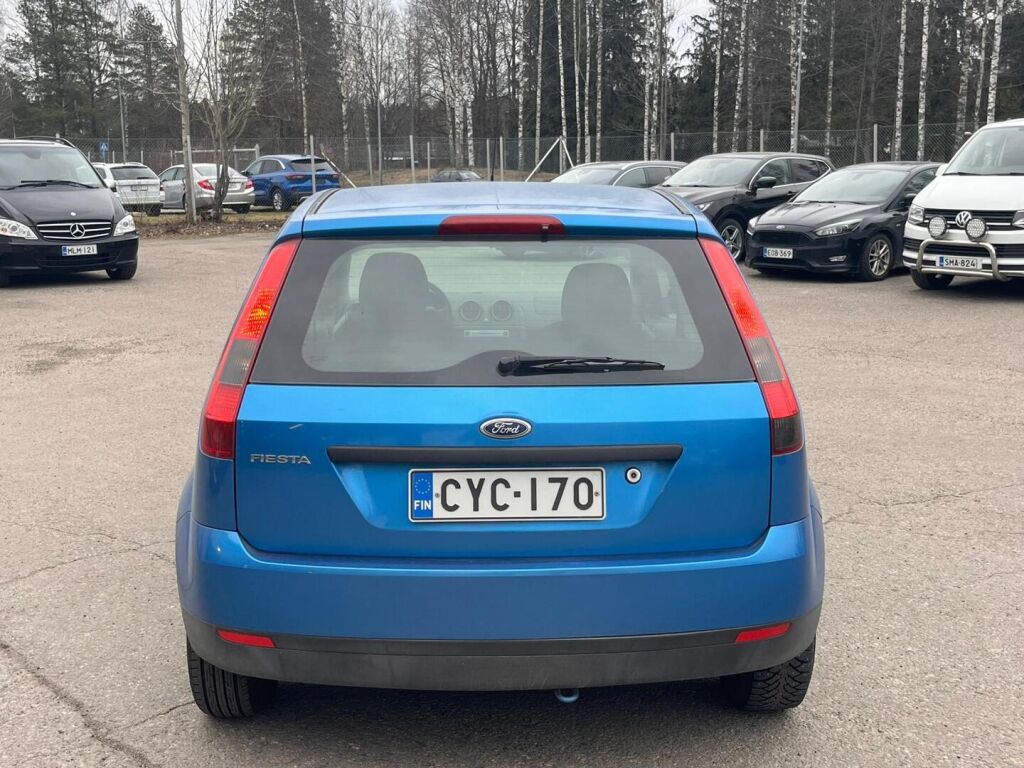 Ford Fiesta 2004 Sininen