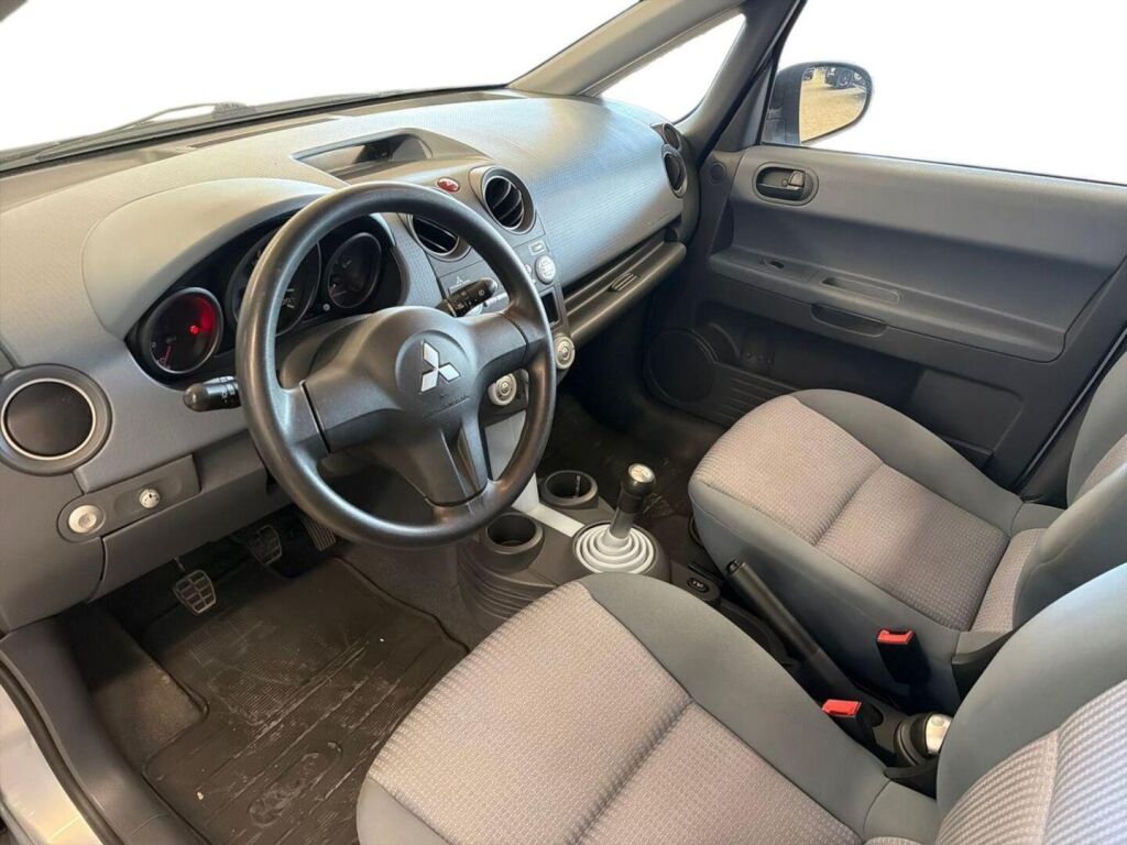 Mitsubishi Colt 2005 Sininen
