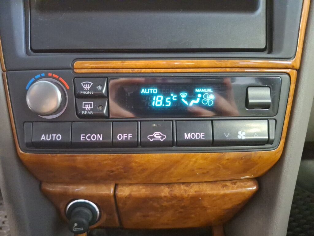 Nissan Maxima 2005 Harmaa